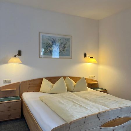 ניוסטיפט אים סטובאיטל Ferienhaus Ahorn מראה חיצוני תמונה