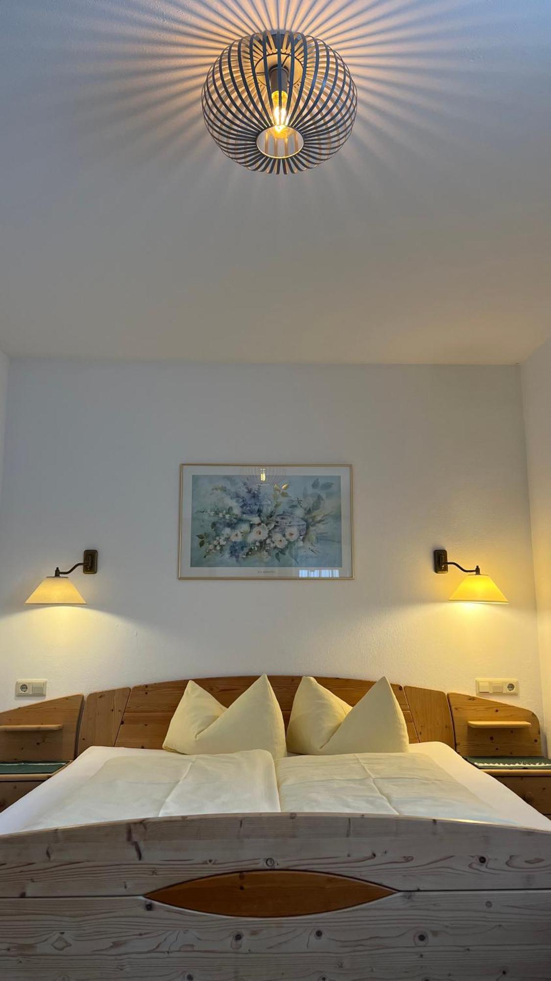 ניוסטיפט אים סטובאיטל Ferienhaus Ahorn מראה חיצוני תמונה